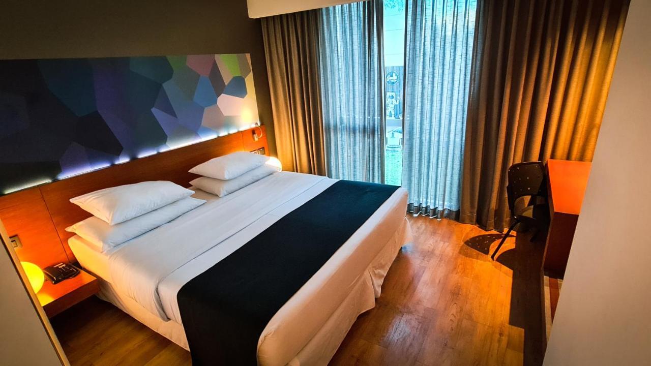 Bit Design Hotel Монтевидео Екстериор снимка