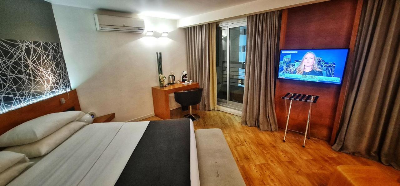 Bit Design Hotel Монтевидео Екстериор снимка